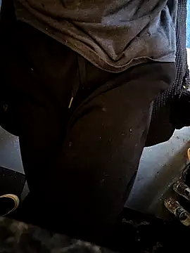 Migaruo online show from 04/15/26, 09:37