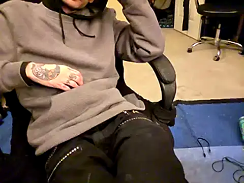 Migaruo online show from 03/24/26, 12:21