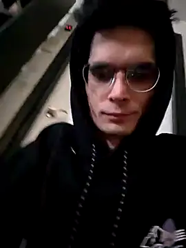 Migaruo online show from 04/07/26, 08:10