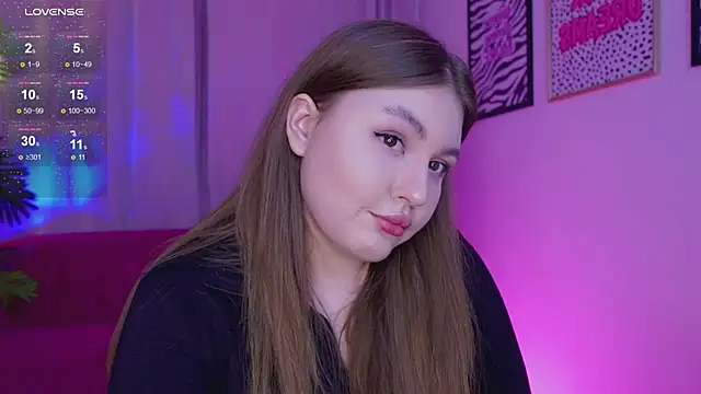 Mia  Peach online show from 02/19/25, 01:40