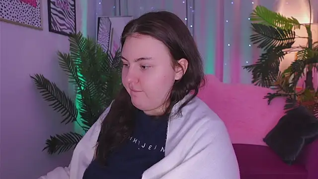 Mia  Peach online show from 03/13/25, 04:49