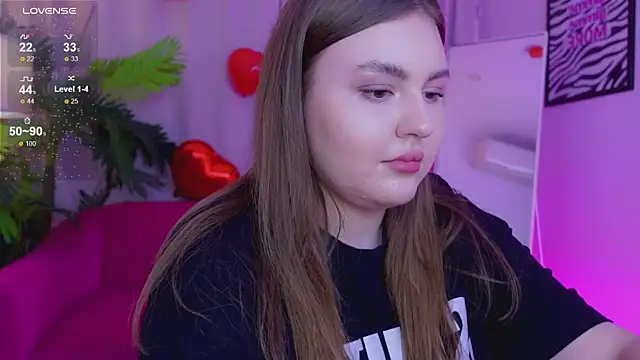 Mia  Peach online show from 02/15/25, 03:42