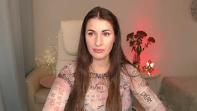 MaryMalory11 online show from 10/29/25, 05:12