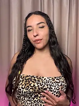 ThaliaRivera  online show from 10/10/25, 01:17