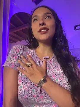 ThaliaRivera  online show from 02/21/26, 04:36