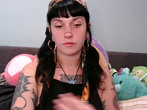 Marcelinegoddess online show from 10/28/25, 03:44