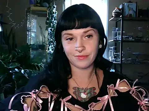 Marcelinegoddess online show from 12/18/25, 07:29