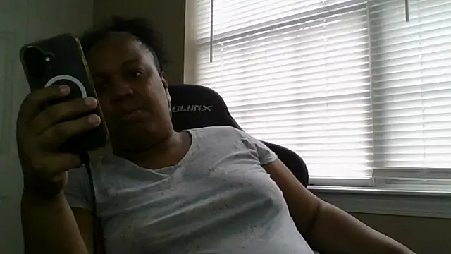 Snapshot of Badgirlbrittt chatting on 09/29/25, 06:13 Badgirlbrittt online show from 09/29/25, 06:13