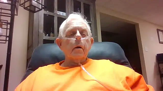 bootlegmanz online show from 12/04/25, 02:27