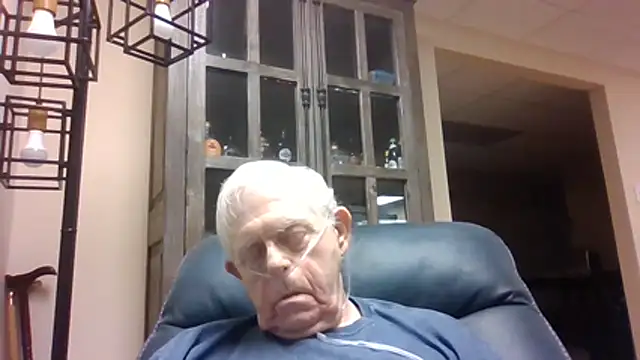Snapshot of bootlegmanz chatting on 07/11/26, 05:35 bootlegmanz online show from 07/11/26, 05:35
