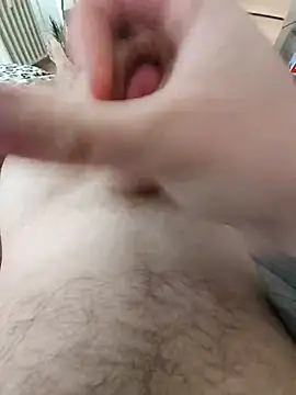 0pussymagnet1 online show from 10/08/25, 10:17