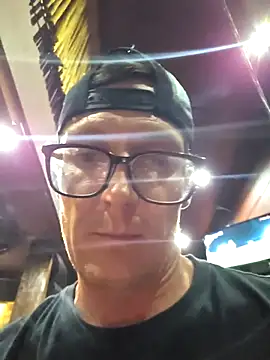 Snapshot of TheSouthernKing chatting on 01/10/26, 08:04 TheSouthernKing online show from 01/10/26, 08:04