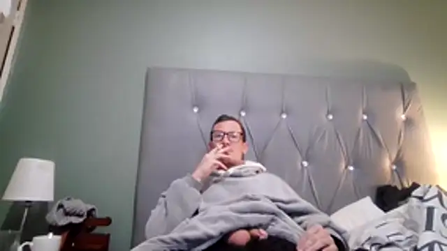 Snapshot of TheSouthernKing chatting on 05/19/26, 04:52 TheSouthernKing online show from 05/19/26, 04:52