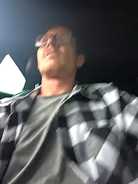 Snapshot of TheSouthernKing chatting on 03/12/26, 10:41 TheSouthernKing online show from 03/12/26, 10:41