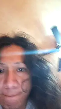 miicheele32 online show from 12/20/25, 08:01