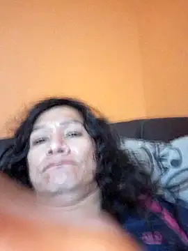 miicheele32 online show from 12/03/25, 03:55