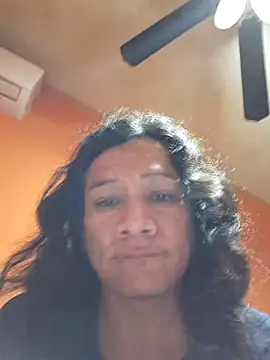 miicheele32 online show from 12/05/25, 08:02