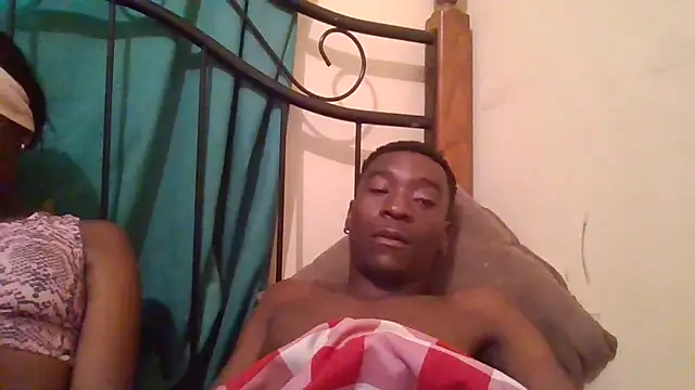 SmallGoodNutts online show from 11/06/25, 05:33