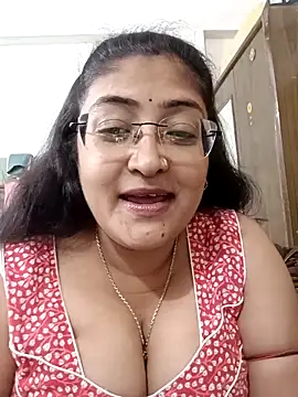 Snapshot of LAVERNIYA_ chatting on 09/22/25, 07:20 LAVERNIYA  online show from 09/22/25, 07:20