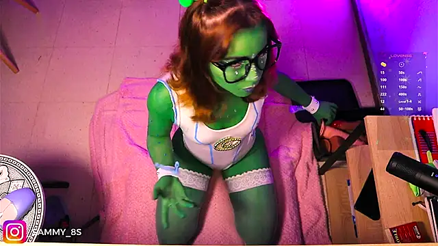 Snapshot of sammy__8 chatting on 09/22/25, 04:18 sammy 8 online show from 09/22/25, 04:18