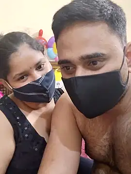 IND COUPLE1 online show from 02/24/25, 03:42