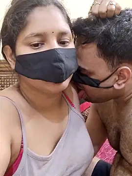 IND COUPLE1 online show from 03/07/25, 10:21