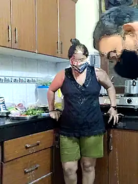 IND COUPLE1 online show from 02/09/25, 12:41