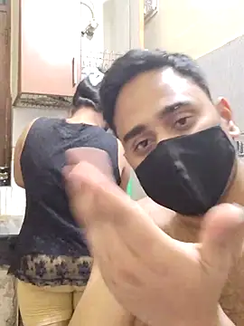 IND COUPLE1 online show from 03/09/25, 04:11