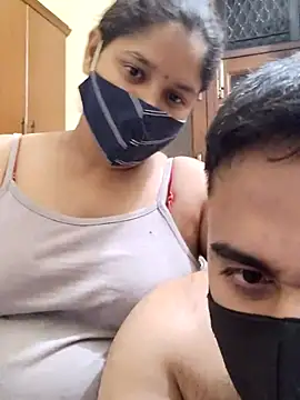 IND COUPLE1 online show from 02/26/25, 10:04