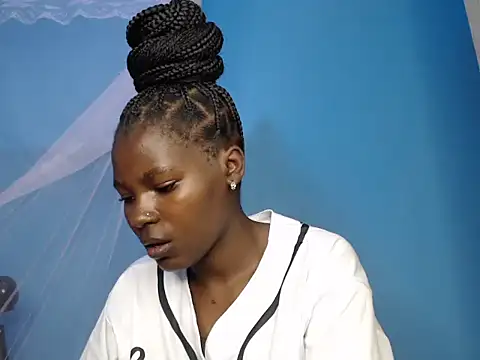 TrishaKalid online show from 10/31/25, 12:57