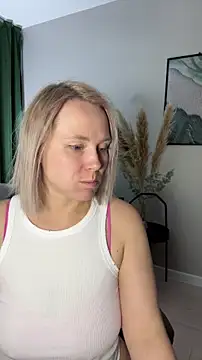 Charming Daphny online show from 03/27/26, 05:05