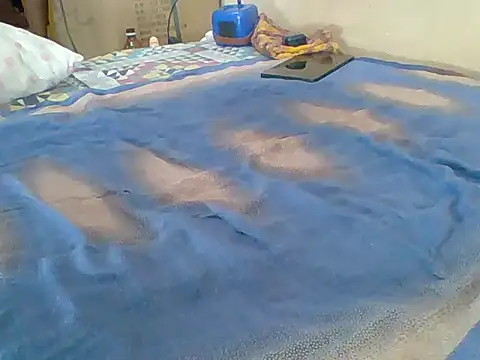 Brown ebony online show from 10/26/25, 01:06