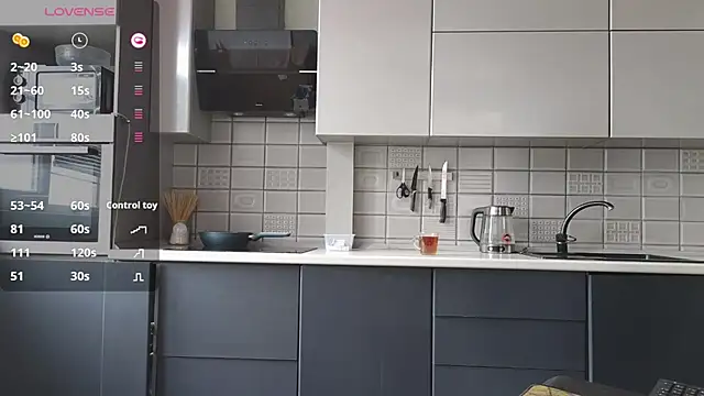  LittleAngel  online show from 03/18/25, 08:39