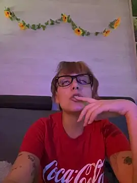 Hawitxui online show from 09/15/25, 05:35