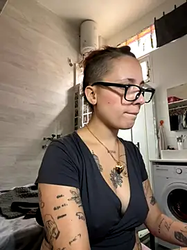 Hawitxui online show from 09/25/25, 11:16