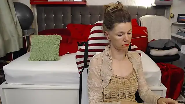 kellyterapy online show from 05/18/26, 02:23