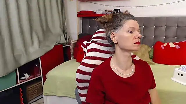 kellyterapy online show from 11/29/25, 10:43