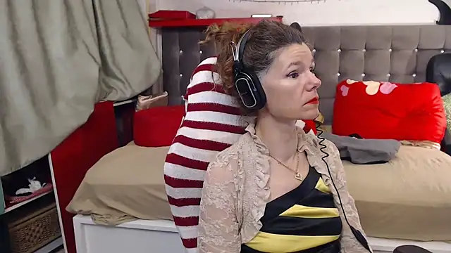 kellyterapy online show from 11/09/25, 10:25