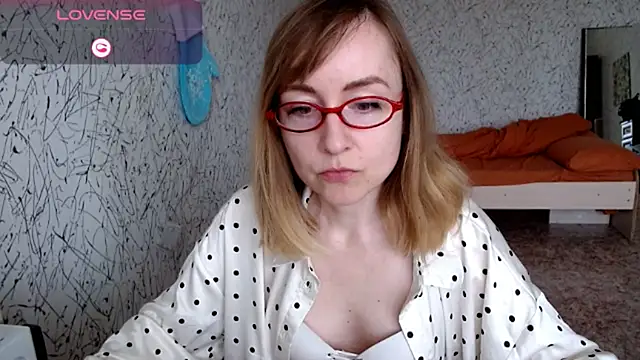 Athena Richards online show from 05/24/26, 09:31