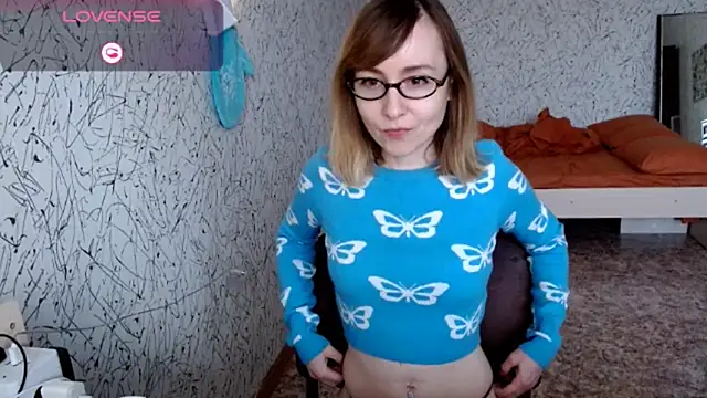 Athena Richards online show from 04/19/26, 09:32
