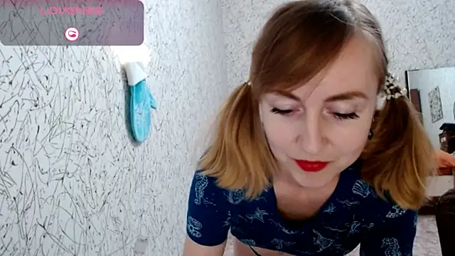 Athena Richards online show from 05/03/26, 05:16