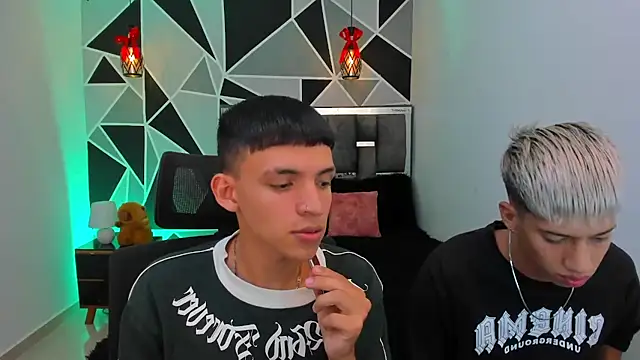 Juan Nd Steven online show from 05/02/26, 03:56