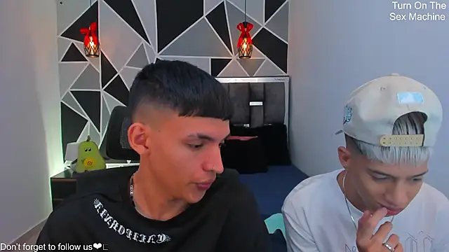 Juan Nd Steven online show from 04/24/26, 01:40