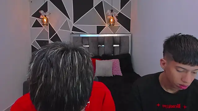 Snapshot of Juan_Nd_Steven chatting on 02/07/26, 11:51 Juan Nd Steven online show from 02/07/26, 11:51