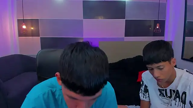 Snapshot of Juan_Nd_Steven chatting on 02/02/25, 12:46 Juan Nd Steven online show from 02/02/25, 12:46
