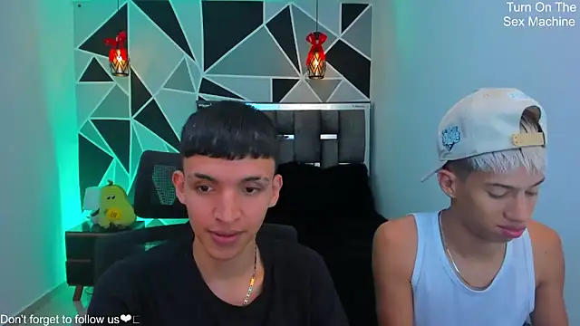 Juan Nd Steven online show from 04/08/26, 02:24