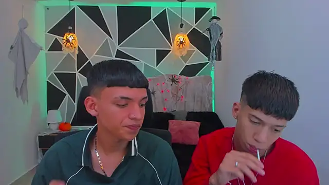 Juan Nd Steven online show from 10/23/25, 04:22