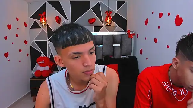 Snapshot of Juan_Nd_Steven chatting on 02/26/26, 02:55 Juan Nd Steven online show from 02/26/26, 02:55