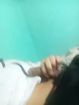 Snapshot of hotie7tvn chatting on 03/21/25, 09:12 hotie7tvn online show from 03/21/25, 09:12