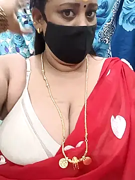 Snapshot of ashikaa_r chatting on 10/03/25, 08:54 ashikaa r online show from 10/03/25, 08:54